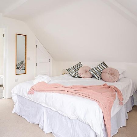 Spacious 2 Bedroom House With Stunning Views Bath Eksteriør bilde