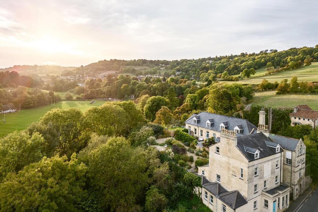 Spacious 2 Bedroom House With Stunning Views Bath Eksteriør bilde
